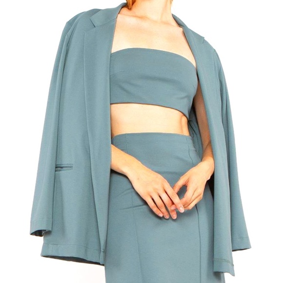 Elegant Teal Women's Blazer - Picture 1 of 5